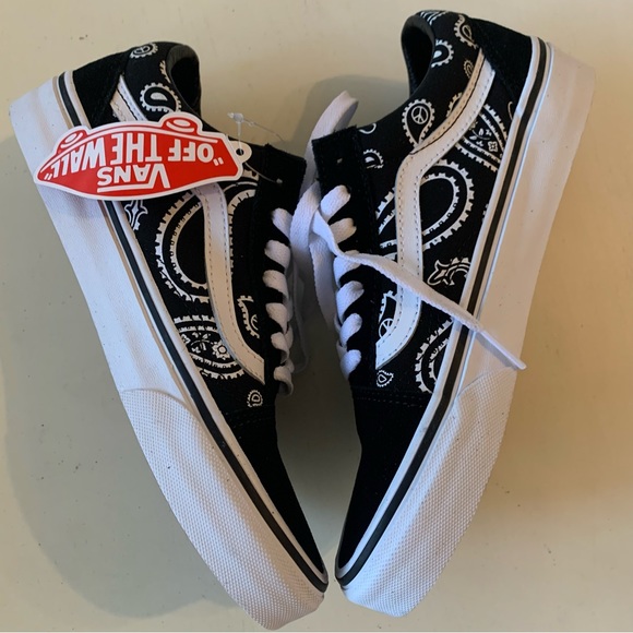 NEW Vans Peace and Paisley Old Skool Sneakers - Picture 3 of 9